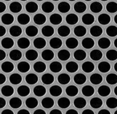 301 ruostumattomasta teräksestä valmistettu rei'itetty levy